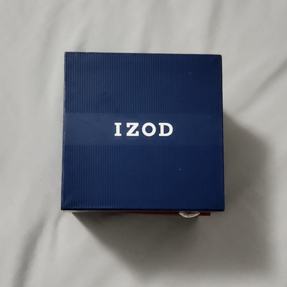 NWT Izod Men's Gold Watch & Bracelets Set - Picture 5 of 11